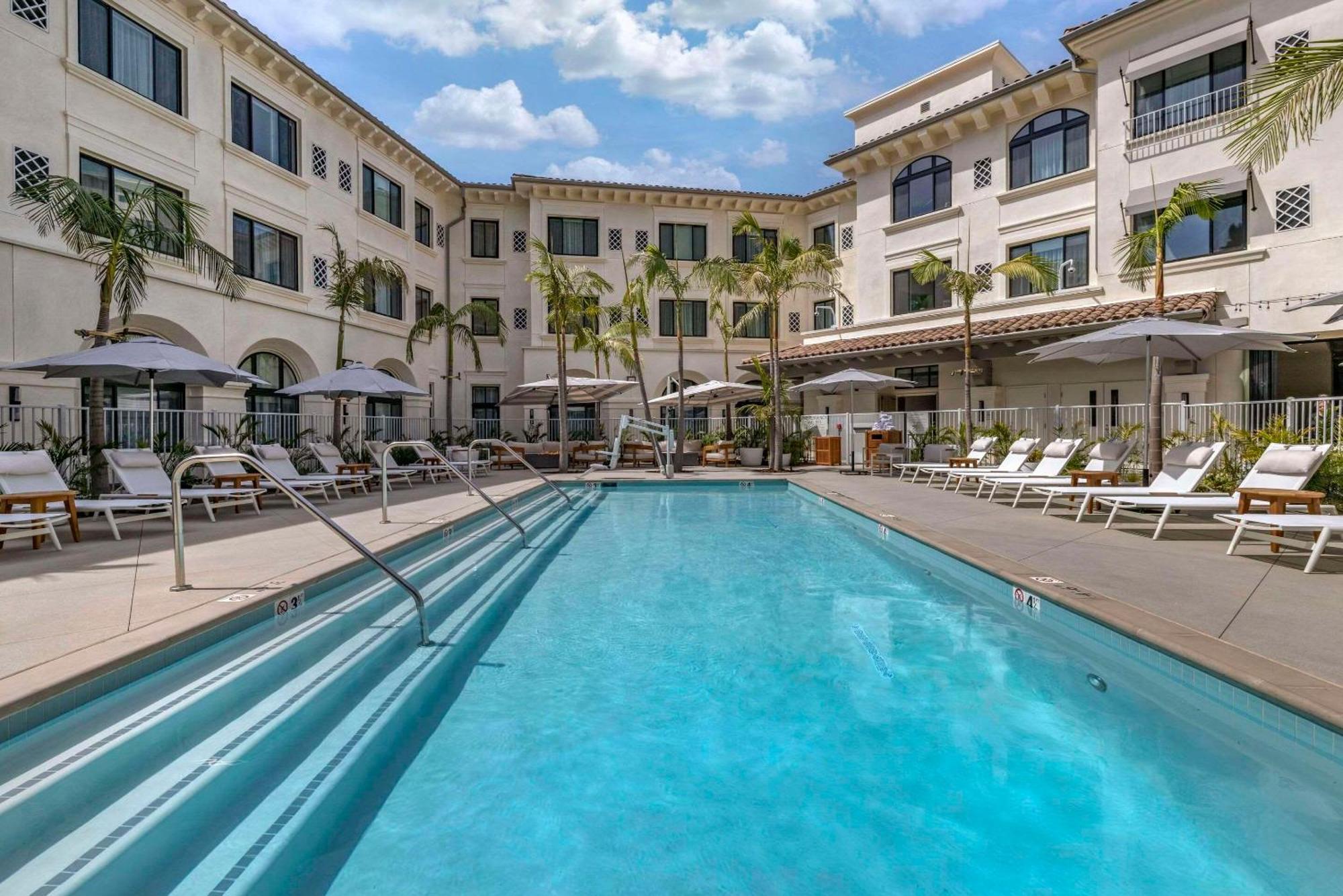 Cambria Hotel Calabasas - Malibu Екстер'єр фото